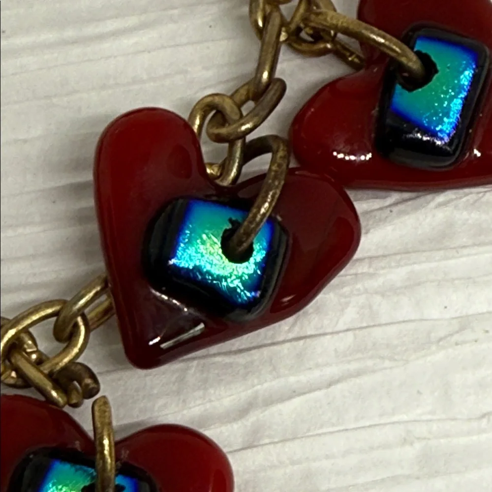 Gorgeous vintage Red glass Heart Charm Bracelet